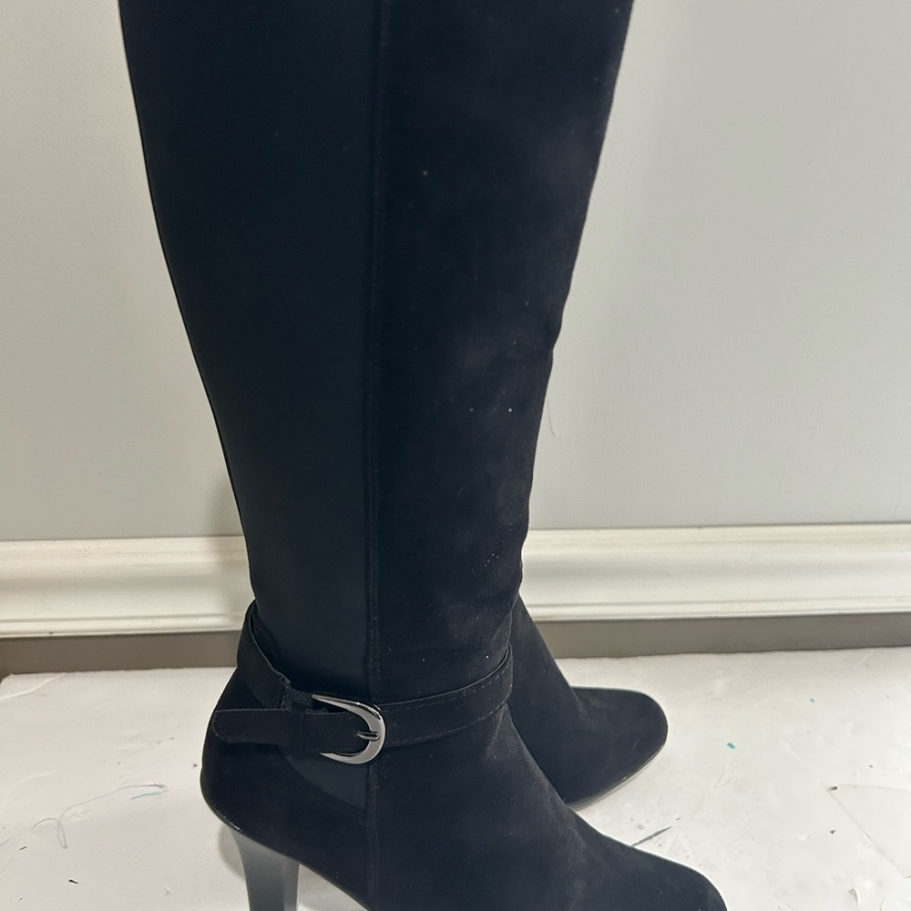 Kelly & Katie Tall Boots Womens 6.5 Black Heel Y2K Buckle Retro‎ Academia Suede